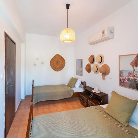 Tselios Apartments & Studios Kiotari Oda fotoğraf