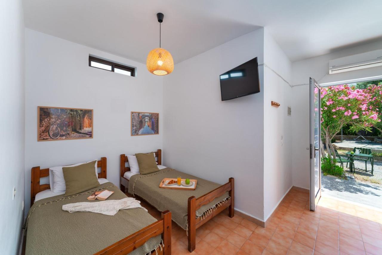 Tselios Apartments & Studios Kiotari Oda fotoğraf